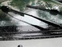 汽车雨刷如何清洗保养 雨刮器怎么洗