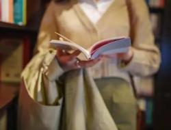 文言文《卖炭翁》原文及翻译 - 白居易