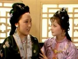 《红楼梦》中人物薛宝钗的母亲是谁