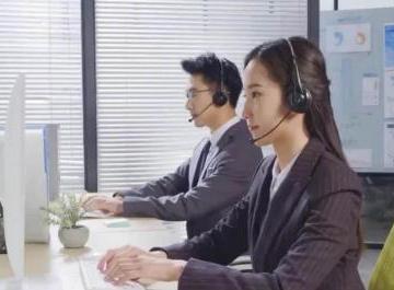 描写业务水平高的句子（精选中英双语26句）