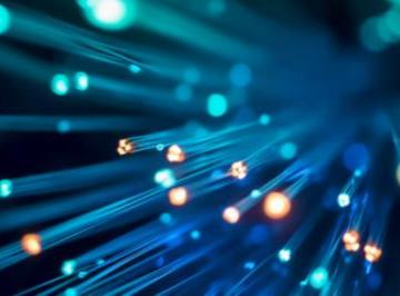 光纤是用什么制造的?