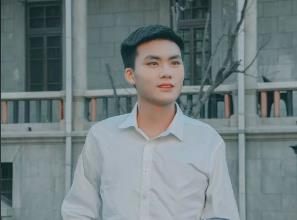 雷雨中周冲是周萍的儿子吗及人物形象是？